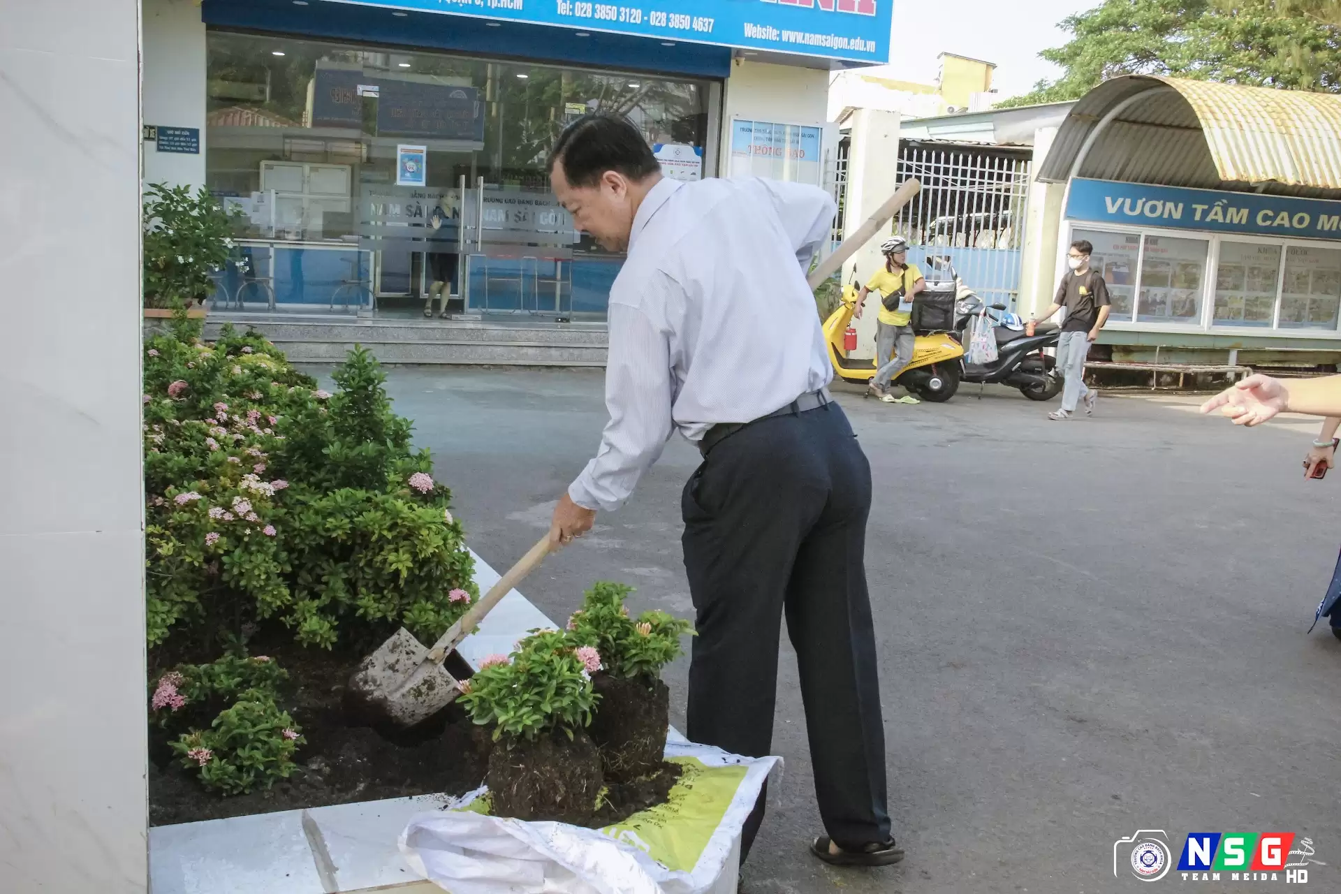 Hoạt động “Tết trồng cây đời đời nhớ ơn Bác Hồ” mừng sinh nhật lần 134 của Chủ tịch Hồ Chí Minh năm 2024